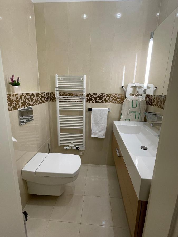 Apartma Premium Karlowe Wary Zewnętrze zdjęcie